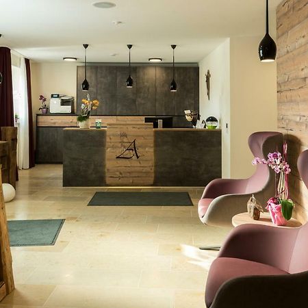 Landhotel Zum Adler Oberbechingen Екстериор снимка