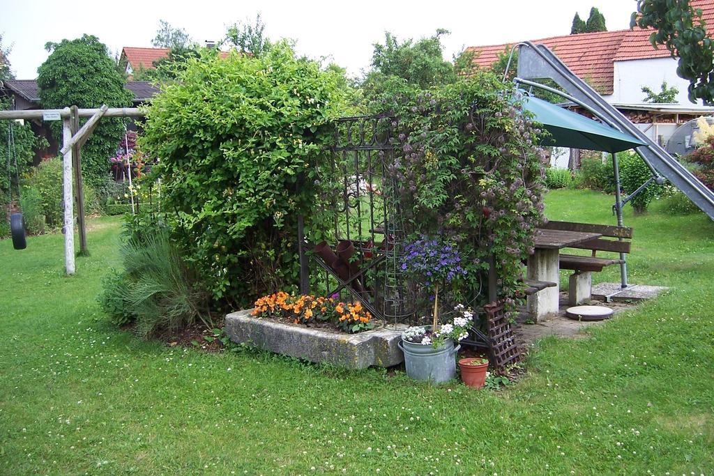 Landhotel Zum Adler Oberbechingen Екстериор снимка