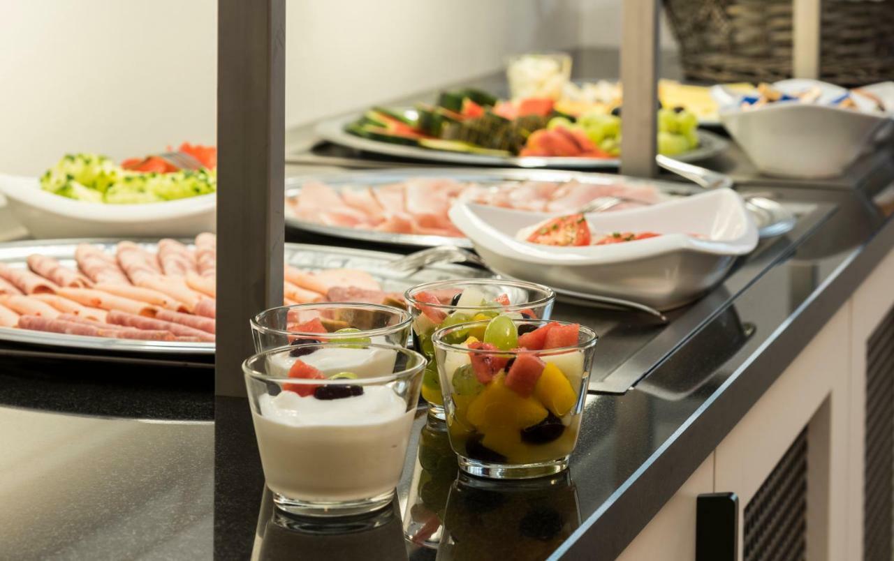 Landhotel Zum Adler Oberbechingen Екстериор снимка