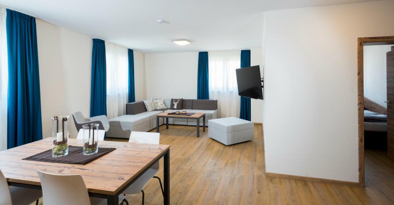 Landhotel Zum Adler Oberbechingen Екстериор снимка