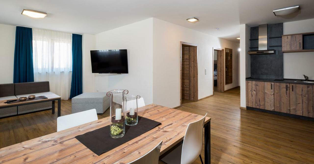 Landhotel Zum Adler Oberbechingen Екстериор снимка